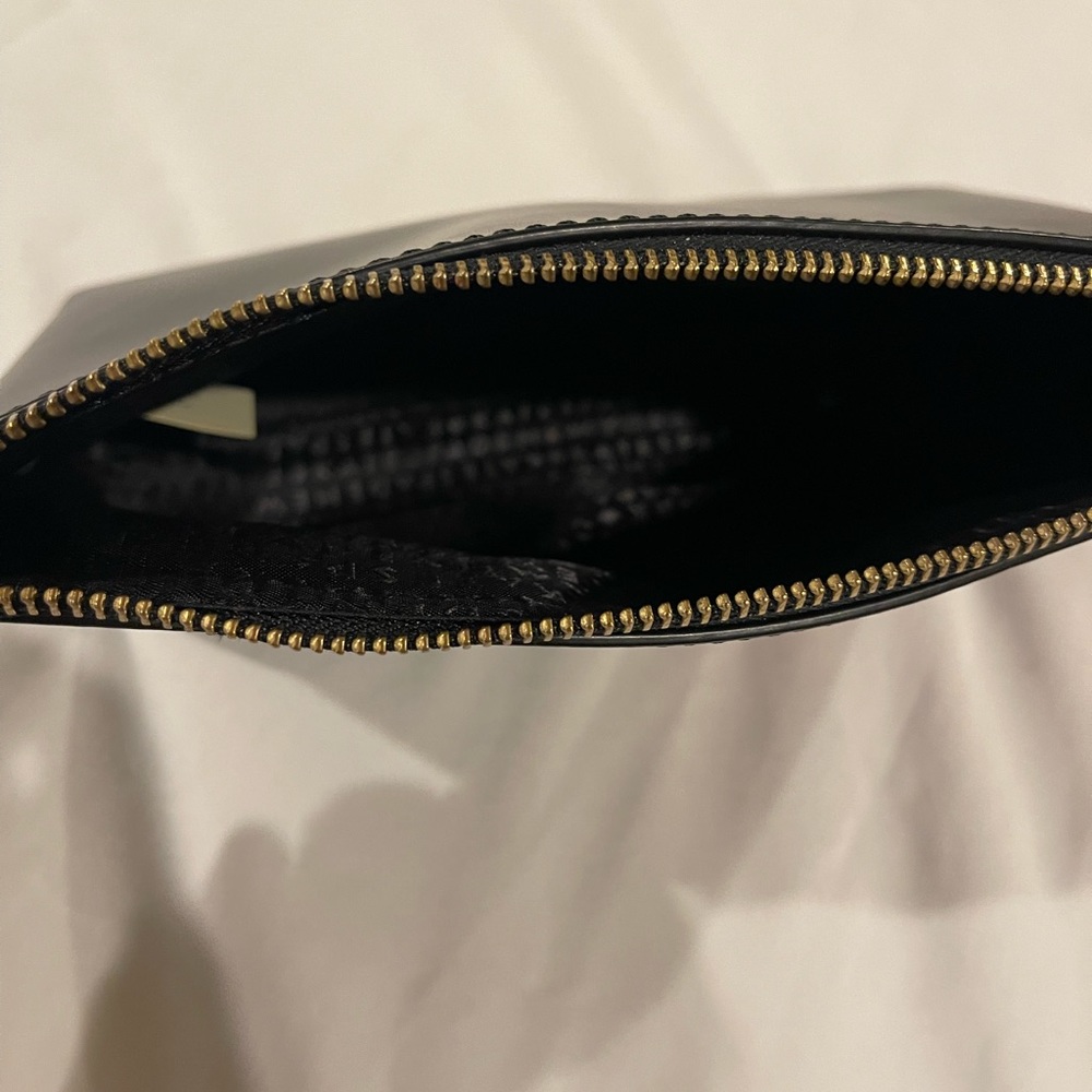 Kate Spade Black Poppy Ooh La La Hilarie Cosmetic Bag - Picture 7 of 7